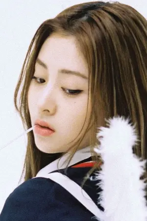 Фото  (Huh Yunjin) #252978