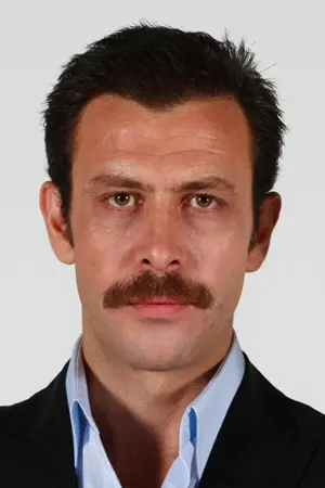 Фото Неджат Ішлер (Nejat İşler) #95572