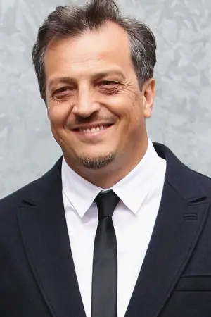 Фото Габріеле Мучіно #73352