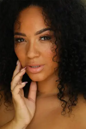 Фото Зара Річардс #327092