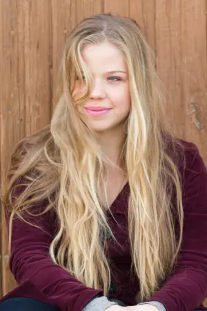 Фото  (Vivien Endicott Douglas) #76502