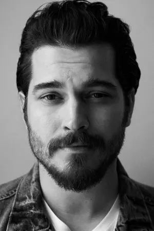 Фото Чагатай Улусой (Çağatay Ulusoy) #127007