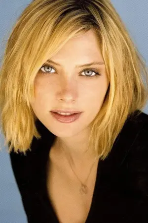 Фото Ейпріл Боулбі (April Bowlby) #197126