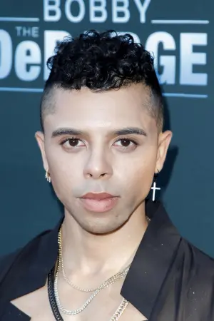 Фото Бруно Роуз #23998