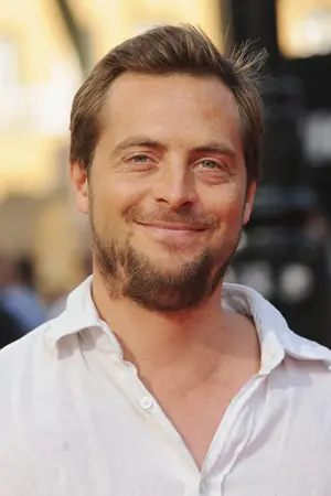 Фото Стівен Кемпбелл Мур #84261