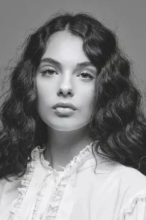 Фото Дева Кассель #347769