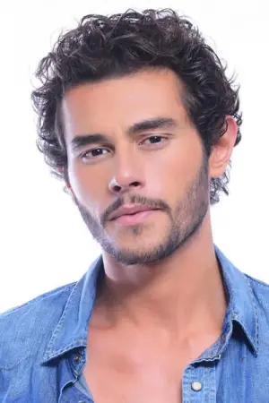 Фото  (Cem Belevi) #251735