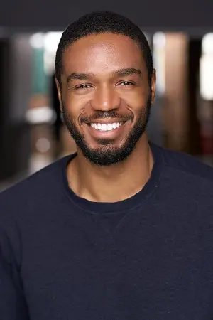 Фото  (Travis Delgado) #295123