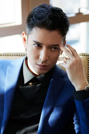 Фото Хан Донг (Han Dong) #253125