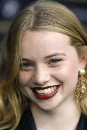 Фото Луна Ведлер (Luna Wedler) #109983