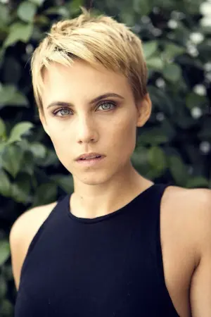 Фото Аура Гаррідо (Aura Garrido) #16467