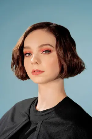 Фото  (Emma Myers) #28648