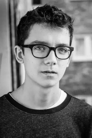 Фото Аса Баттерфілд (Asa Butterfield) #36458