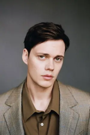 Фото Білл Скашґорд (Bill Skarsgård) #327809