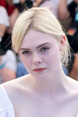 Фото Ель Феннінг (Elle Fanning) #32551