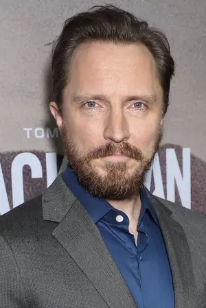 Фото Джон Гуґенаккер #77285