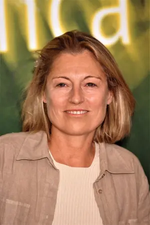 Фото Клер Пеплоу #117700