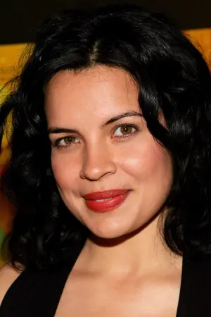 Фото Зулейха Робінсон #98599