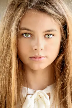 Фото Кейтлін Кармайкл (Caitlin Carmichael) #26266