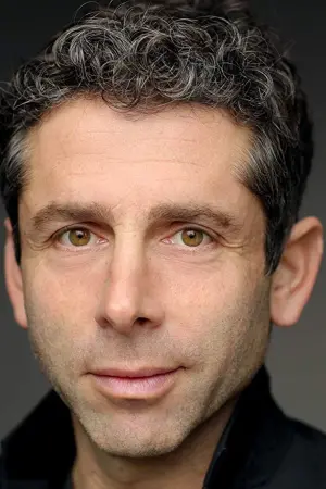 Фото Елліот Леві #103467