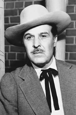 Фото Джордж Дж. Льюїс #107223