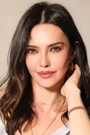 Фото Ханде Атаїзі (Hande Ataizi) #12611