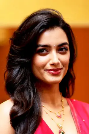 Фото  (Bhagyashri Borse) #339831