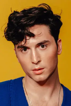 Фото  (Benito Skinner) #350404