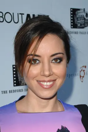 Фото О́брі Пла́за
 (Aubrey Plaza) #35680