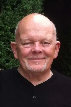 Фото Джеймс Гіббард #64130