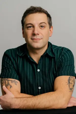 Фото  (Aaron Harris) #29203