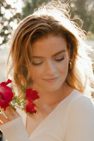 Фото  (Bella DeLong) #325354