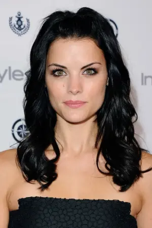 Фото Джеймі Олександр (Jaimie Alexander) #9043