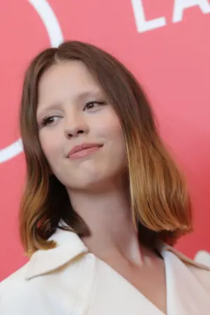 Фото Мія Гот (Mia Goth) #38831