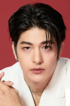 Фото  (Luke Ishikawa Plowden) #352645