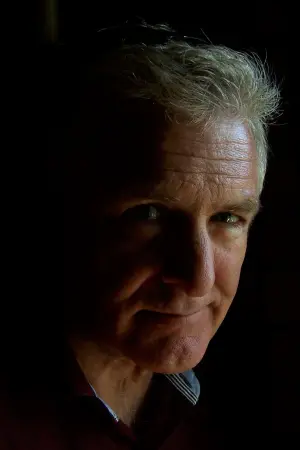 Фото Джон Ньюбі #73053