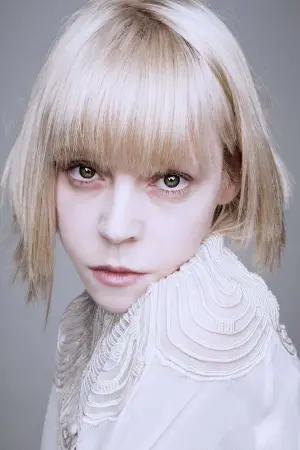 Фото Антонія Кемпбелл-Хьюз (Antonia Campbell-Hughes) #40473