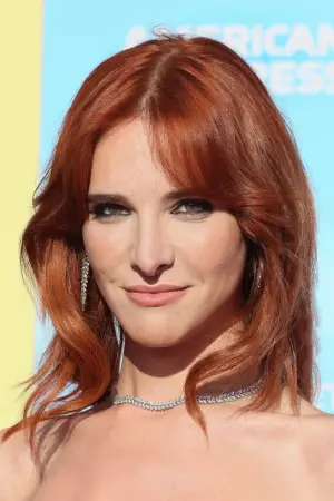 Фото Харі Неф (Hari Nef) #4602