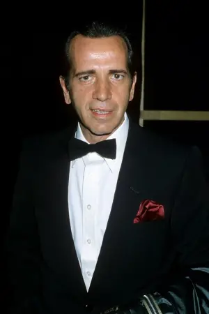 Фото Роберт Саккі #53379