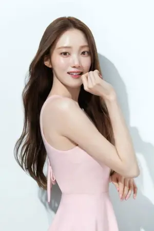 Фото  (Lee Sung-kyung) #320254