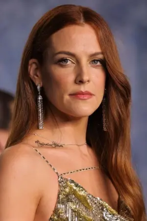 Фото Райлі Кіо (Riley Keough) #9323