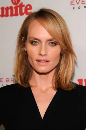 Фото Амбер Валетта (Amber Valletta) #51201