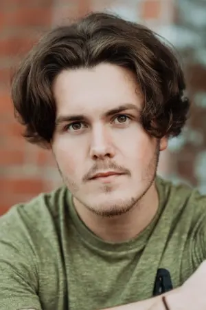 Фото Гевін Лі Льюїс #23074