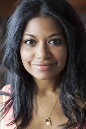 Фото Ребекка Наомі Джонс #103955