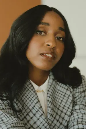 Фото Айо Едебірі (Ayo Edebiri) #4950