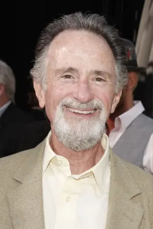 Фото Лоуренс Ґордон #327628