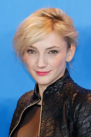 Фото  (Alexandra Borbély) #202112