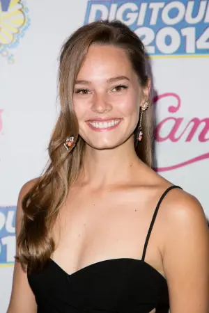 Фото  (Bailey Noble) #232285