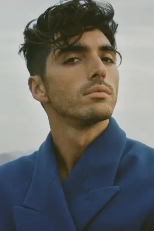 Фото Тейлор Захар Перес (Taylor Zakhar Perez) #25168