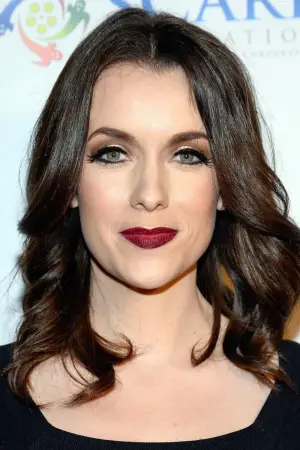 Фото  (Ashlynn Yennie) #328683